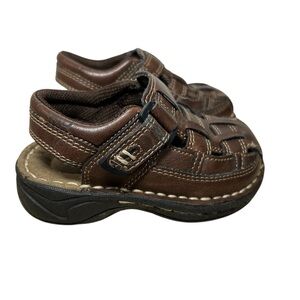 BOYS ARIZONA JEAN CO. BROWN SANDAL SHOE size 6M